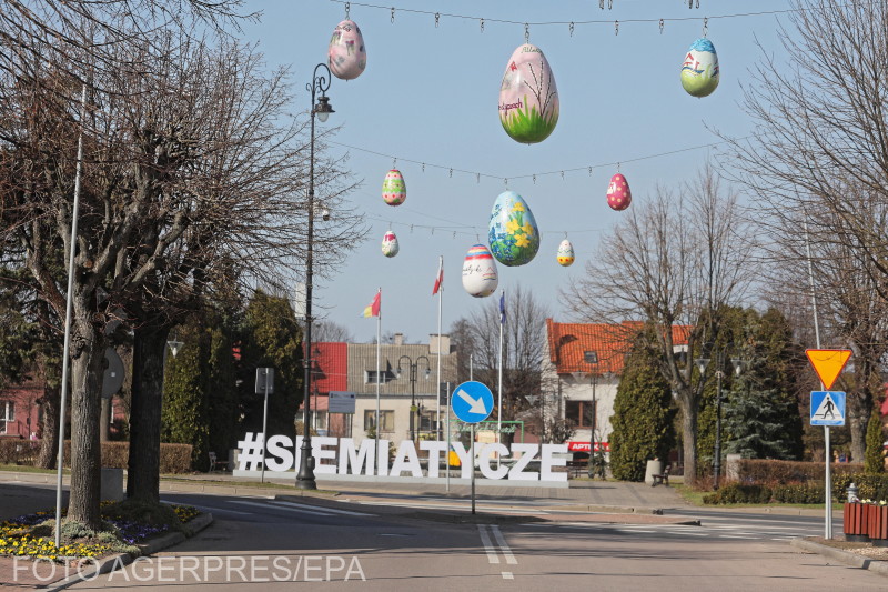 A kelet-lengyelországi Siemiatyczében így várják a húsvétot | Fotó: Agerpres/EPA