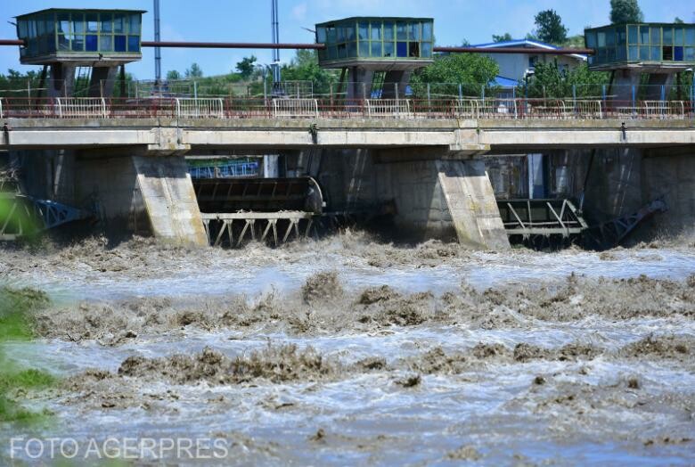 A díjemelés miatt közel 200 millióval nőnének a Hidroelectrica kiadásai / Fotó: Agerpres