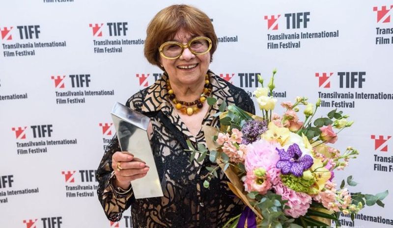 Mészáros Márta a kolozsvári TIFF életműdíját vette át 2018-ban | forrás: a TIFF Facebook-oldala