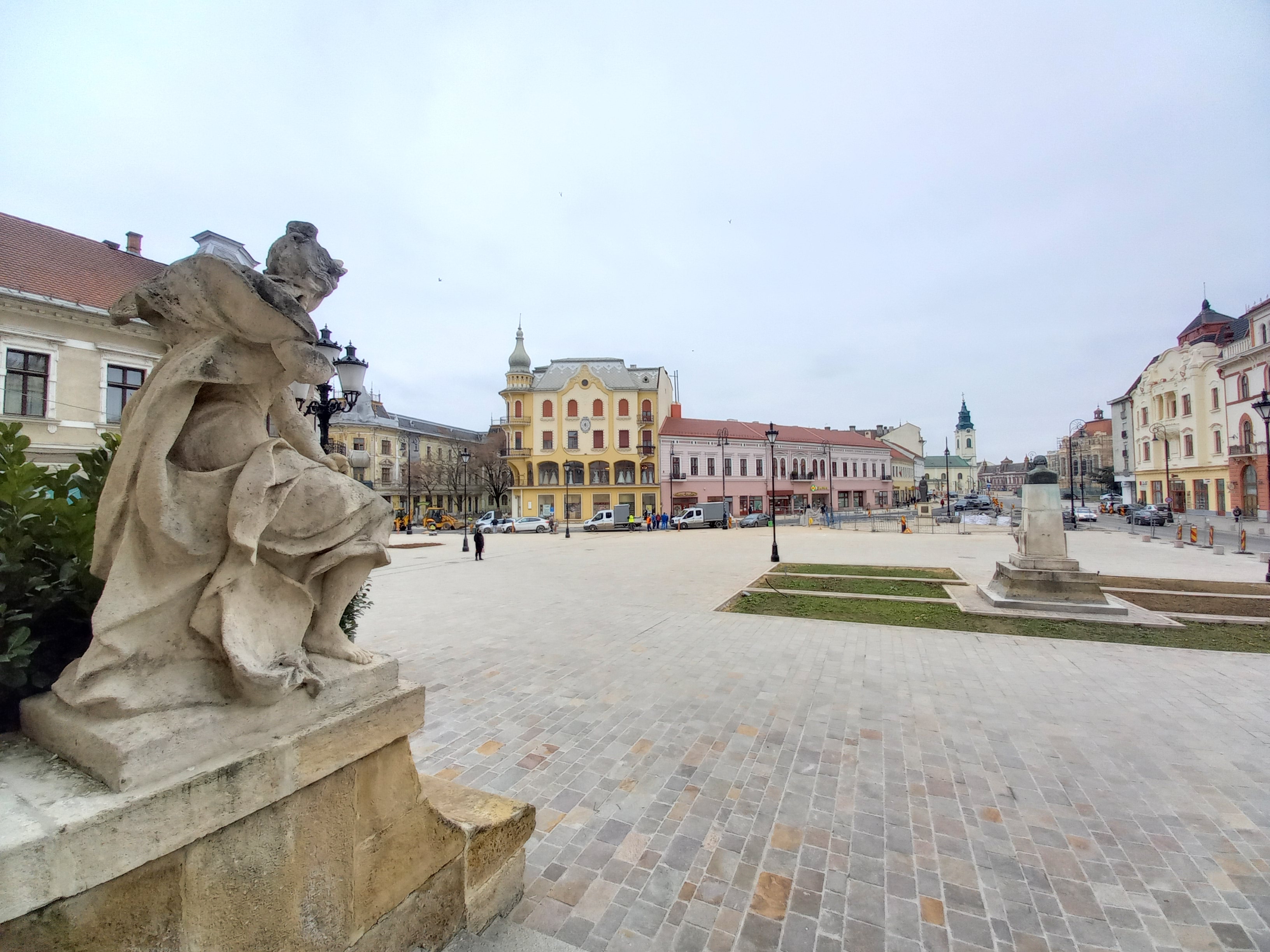 A felújított Bémer tér Nagyváradon | A szerző felvételei