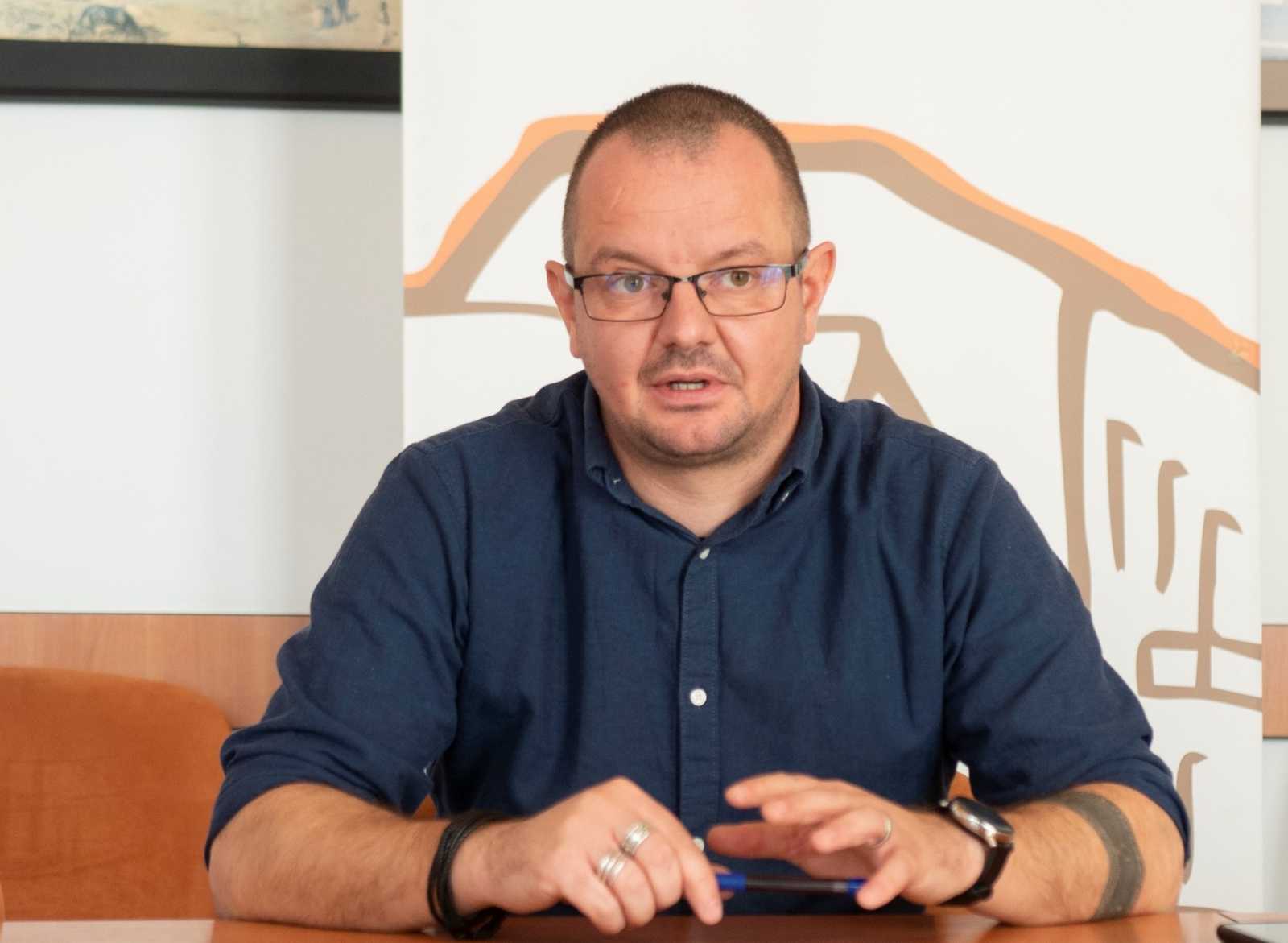 Szilveszter Szabolcs alpolgármester számolt be a kezdeményezésről | Fotó: Kézdivásárhely Önkormányzata