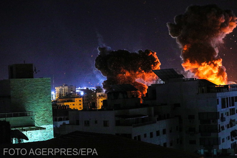 Gáza lángokban | Fotó: Agerpres/EPA