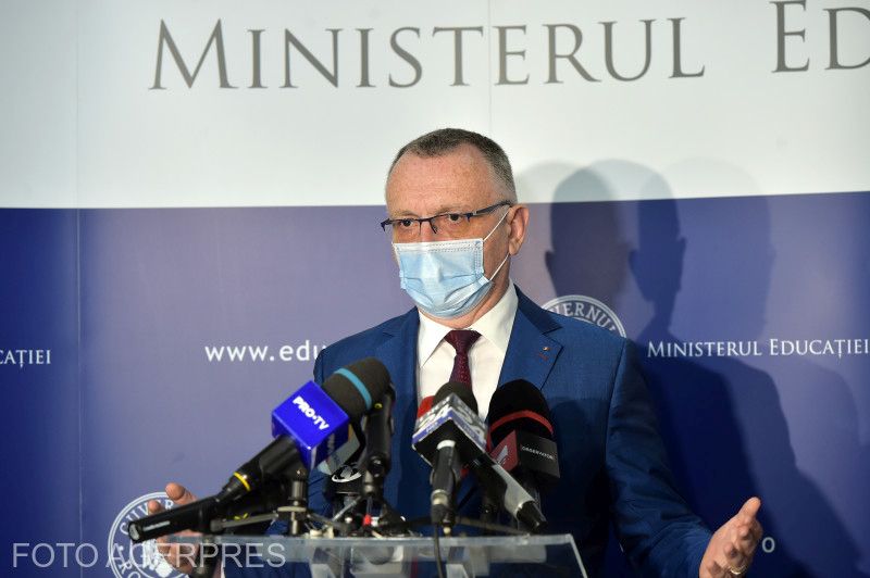 Sorin Cîmpeanu tanügyminiszter | Fotó: Agerpres