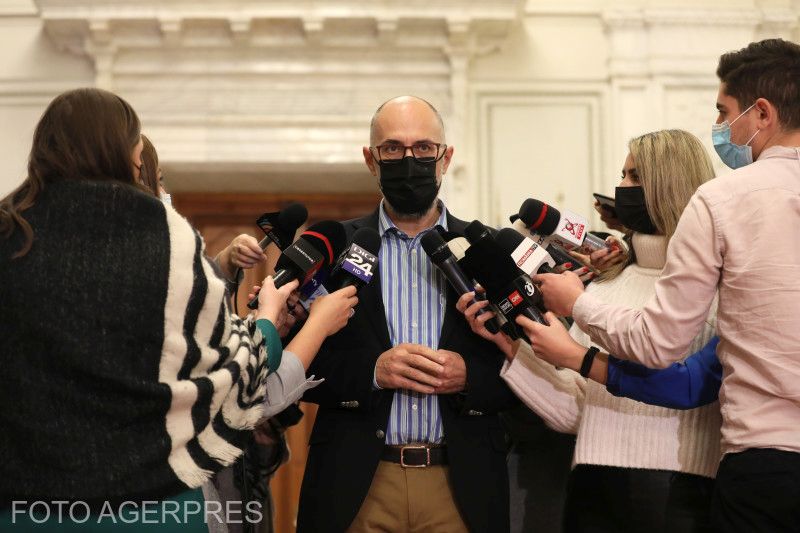 Kelemen Hunor nyilatkozik a tárgyalások után | Fotó: Agerpres