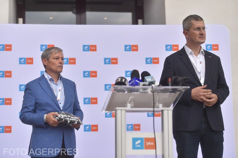 Dacian Cioloș és Dan Barna, au USR elnök és alelnöke | Fotó: Agerpres