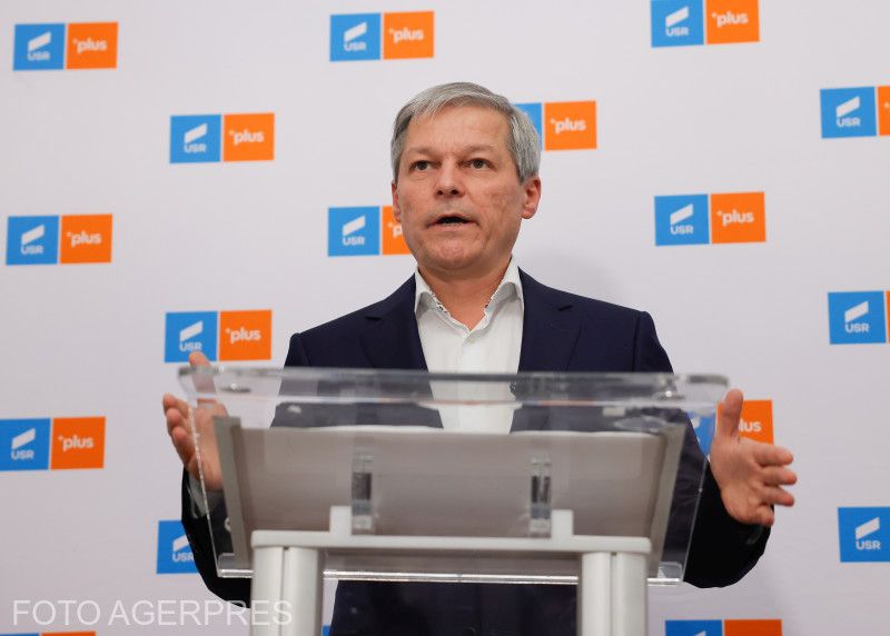 Dacian Cioloș a szerda esti koalíciós megbeszélés utáni sajtótájékoztatón | Fotó: Agerpres