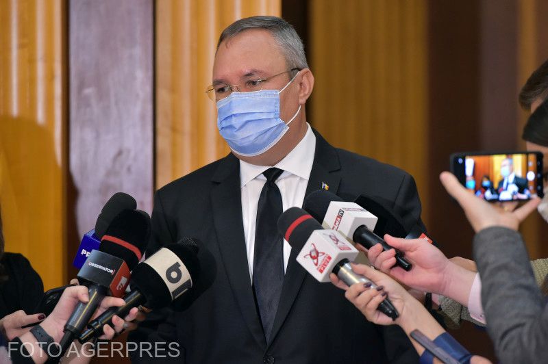 Nicolae Ciucă kijelölt kormányfő a hétfői tárgyalások előtt nyilatkozott | Fotó: Agerpres