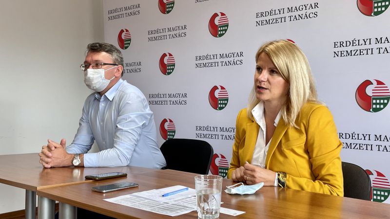 Csomortányi István és Sándor Krisztina | Fotó: EMNP-sajtószolgálat