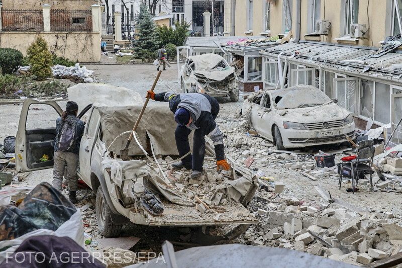 Katonai összecsapások nyomai Harkivban | Fotó: Agerpres/EPA