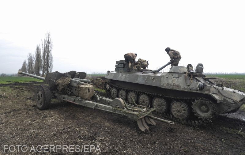 Ukrán tüzérség a Donyec-medencében | Fotó: Agerpres/EPA