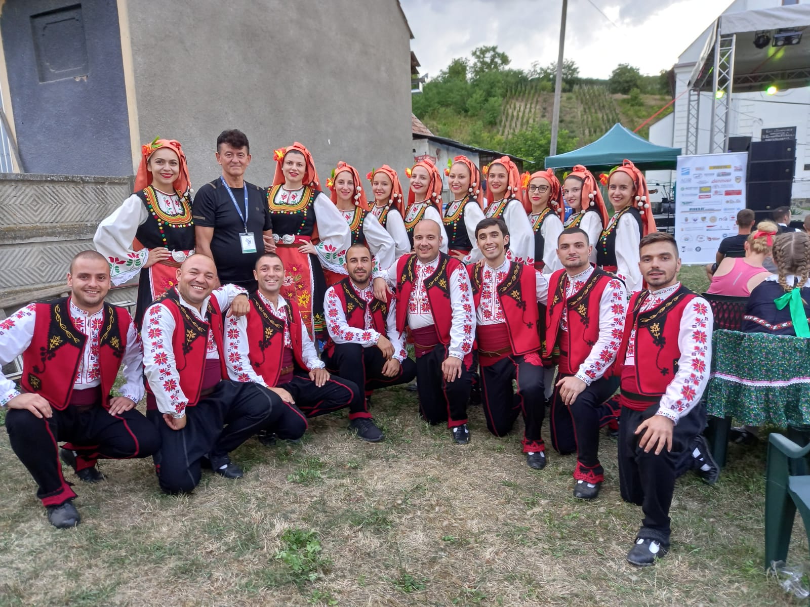 Boris Ganchev, a bolgár Chavdar Folk-dance Group vezetője szerint Miriszló nagyon szép falu, nagyon jól érzik itt magukat, mindenki mosolyog, az emberek nagyon vendégszeretők, az ételek és az italok is nagyon finomak.