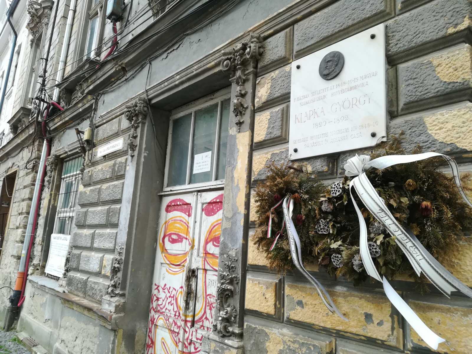 Klapka György honvédtábornok szülőháza is siralmas állapotban van | A szerző felvétele  