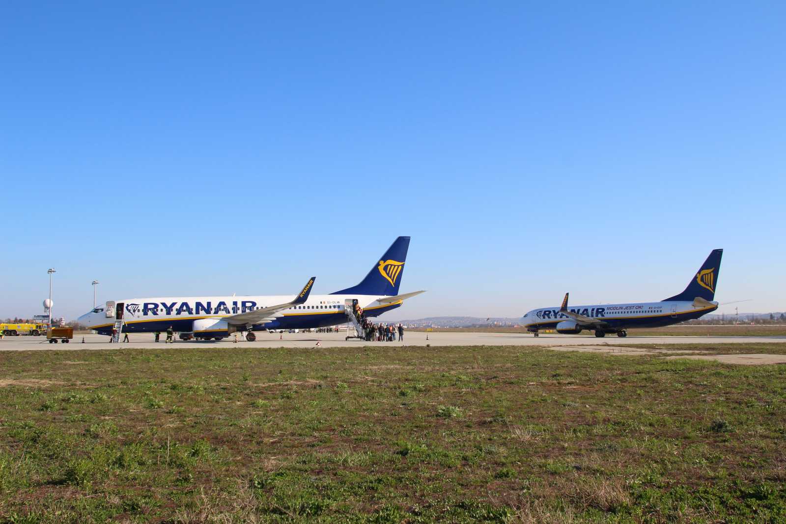 Ryanair-gépek a nagyváradi kifutón | Fotó: Borsi Balázs