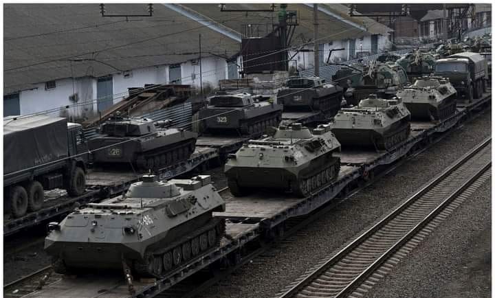 Orosz páncélosok, útban az ukrán frontra | Fotó: Facebook/The Military Watchdog