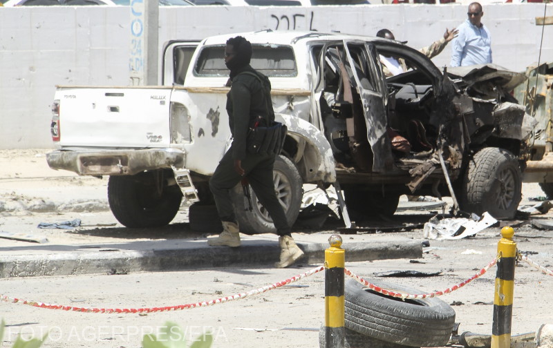 Májusban a Mogadishu repterén követtek el robbantásos merényletet | Fotó: Agerpres