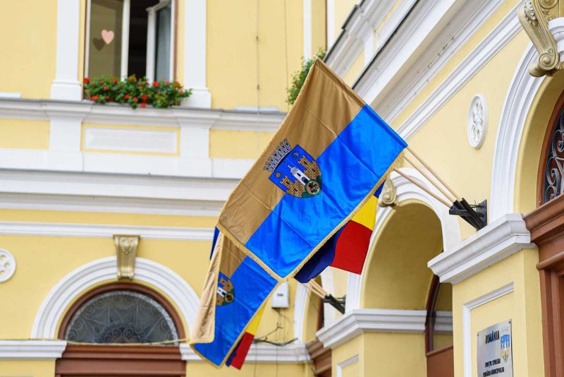 A kormány által jóváhagyott, a bíróság által érvénytelenített szentgyörgyi zászló | Fotó: Antal Árpád polgármester Facebook-oldala