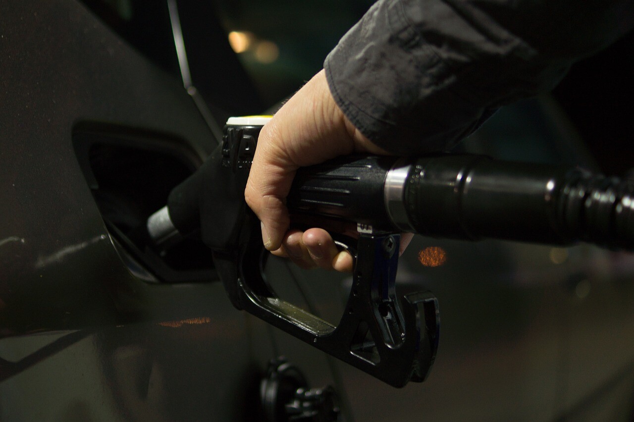 Csak magyarországi járműveknek jár olcsó üzemanyag | Fotó: Pixabay