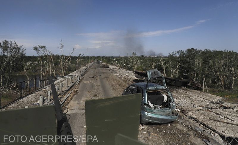 Az oroszok szerint az ukrán szüntelen lövik a humanitárius folyosót | Illusztráció: Agerpres/EPA