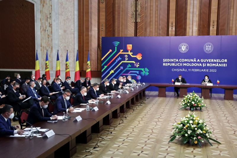 Februárban a két ország kormány tartott együttes ülést | Fotó: gov.ro