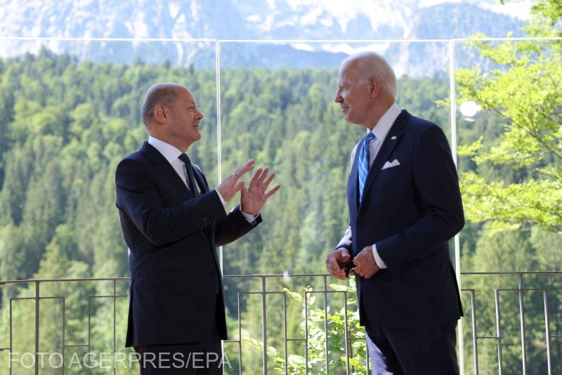 Olaf Scholz és Joe Biden a G7-csúcson | Fotó: Agerpres/EPA