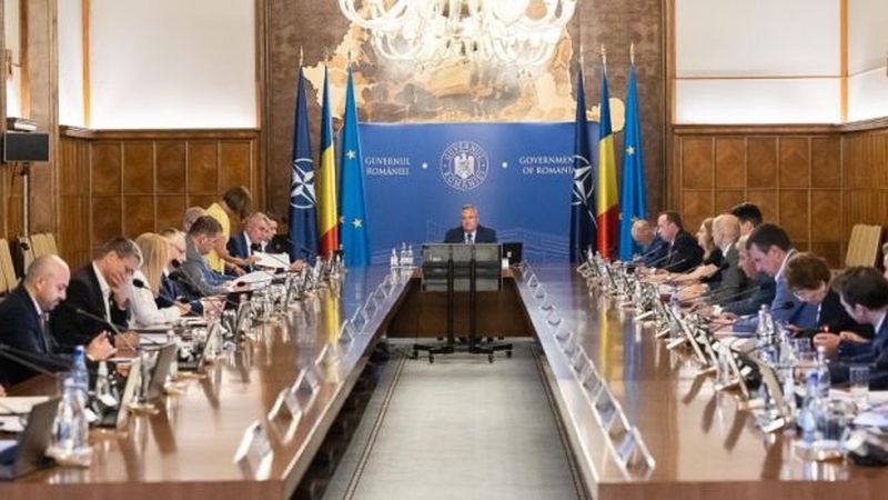 A kormány a hétfői ülésén fogadta el a sürgősségi rendeletet | Fotó: gov.ro