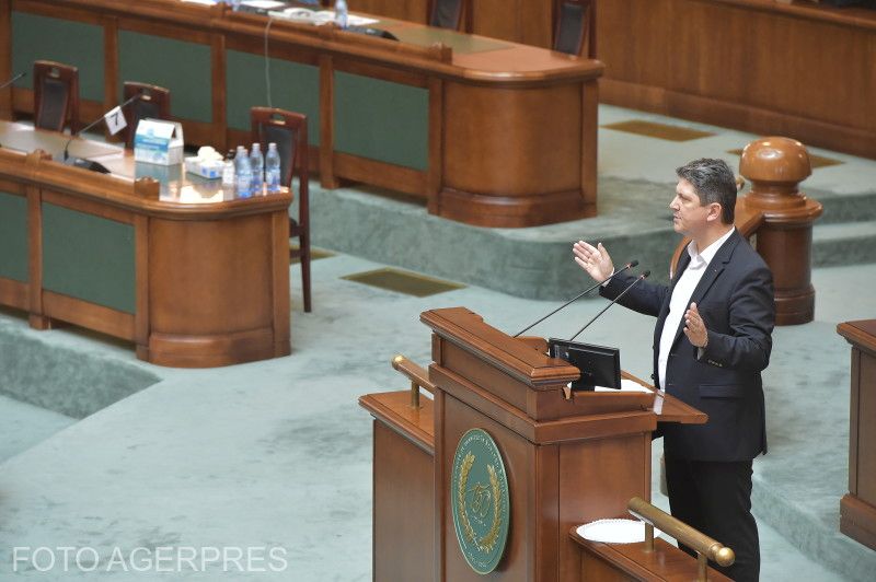 Titus Corlăţean a román szenátusban | Fotó: Agerpres