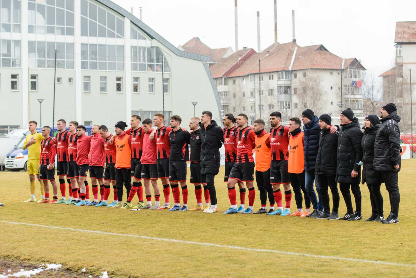 A csapat együtt énekli a székely himnuszt a közönséggel a mérkőzés után - hagyomány | Fotó: archív - FK Csíkszereda