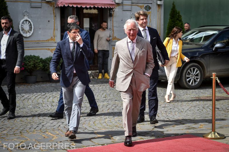 Károly herceg megérkezik a rendezvényre | Fotó: Agerpres