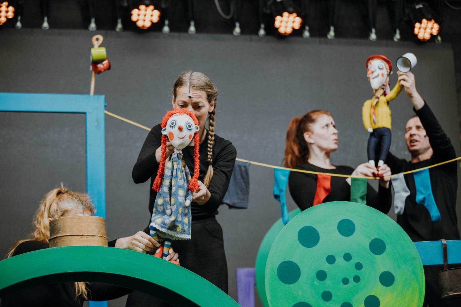 A szatmárnémeti színház bábszínészei is szórakoztatták a gyermekeket | Fotó: Kelemen Kinga/Csíkszeredai Könyvvásár
