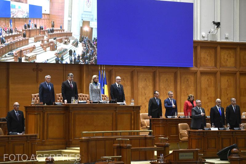 A parlament két házának ünnepi együttes ülése | Fotó: Agerpres
