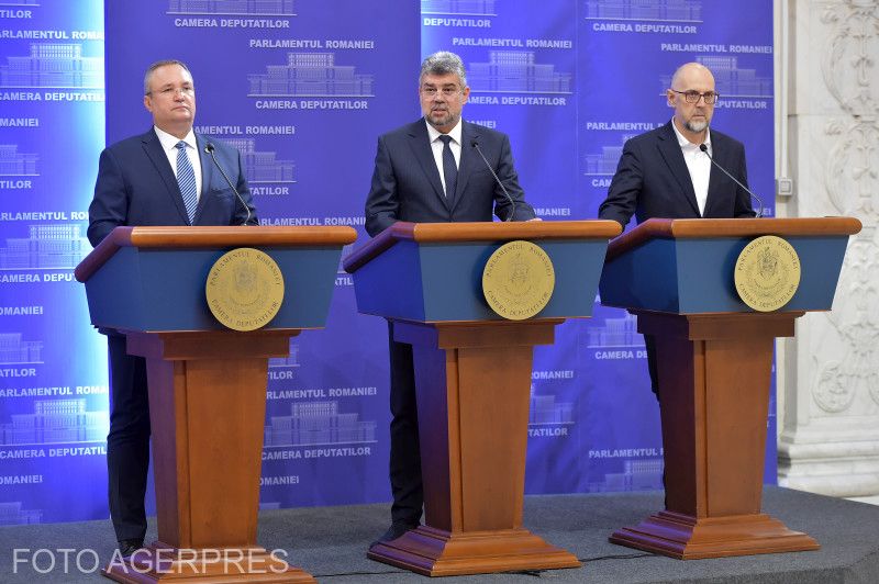 A kormánykoalíciót alkotó pártok vezetői: Nicolae Ciucă, Marcel Ciolacu és Kelemen Hunor | Fotó: Agerpres