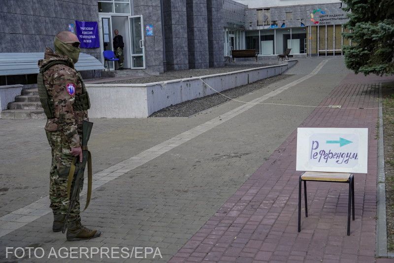Orosz katonai felügyelet alatt szervezték meg szeptemberben a népszavazásokat a megszállt területeken | Fotó: Agerpres/EPA
