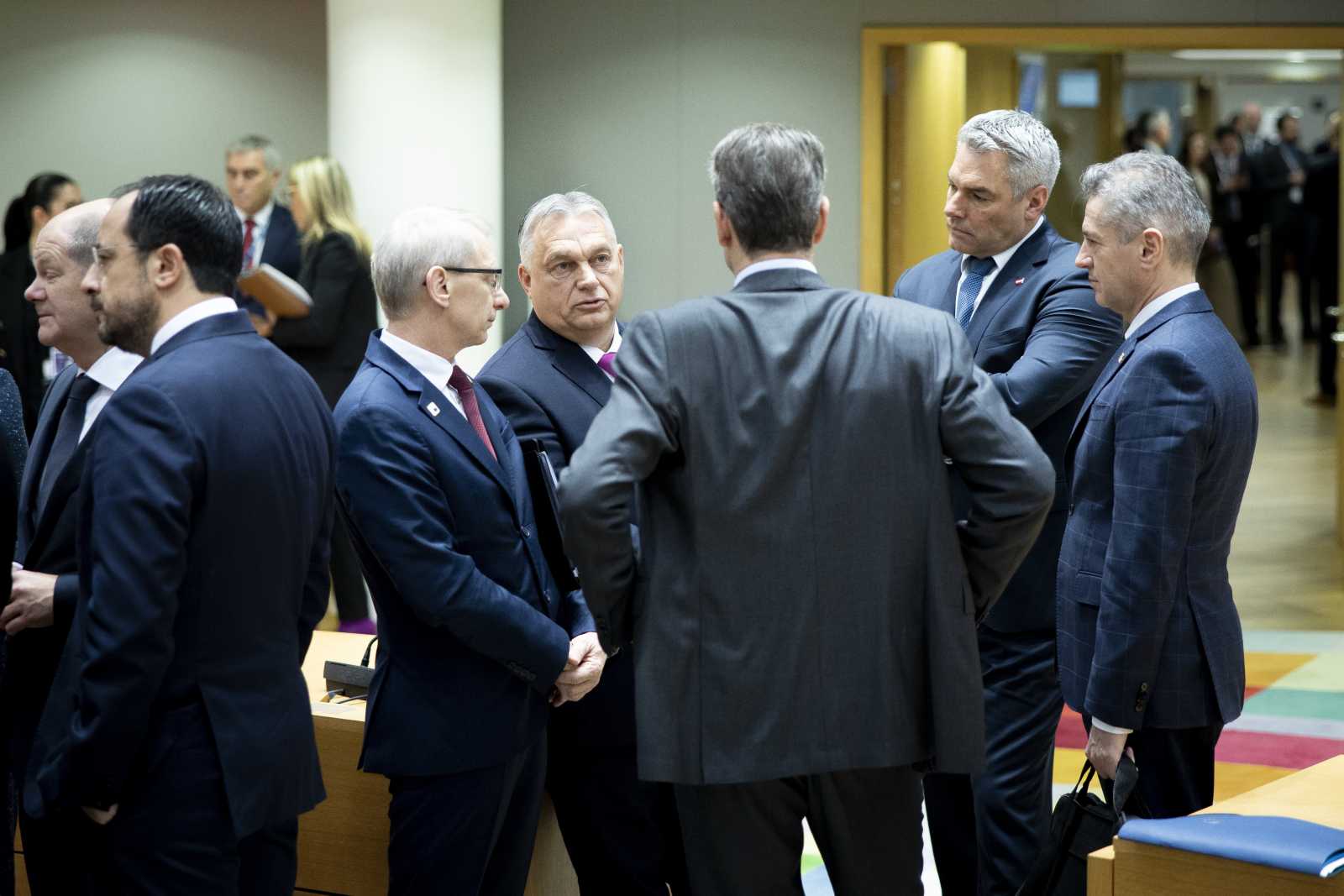 Informális egyeztetés Brüsszelben Fotó: MTI