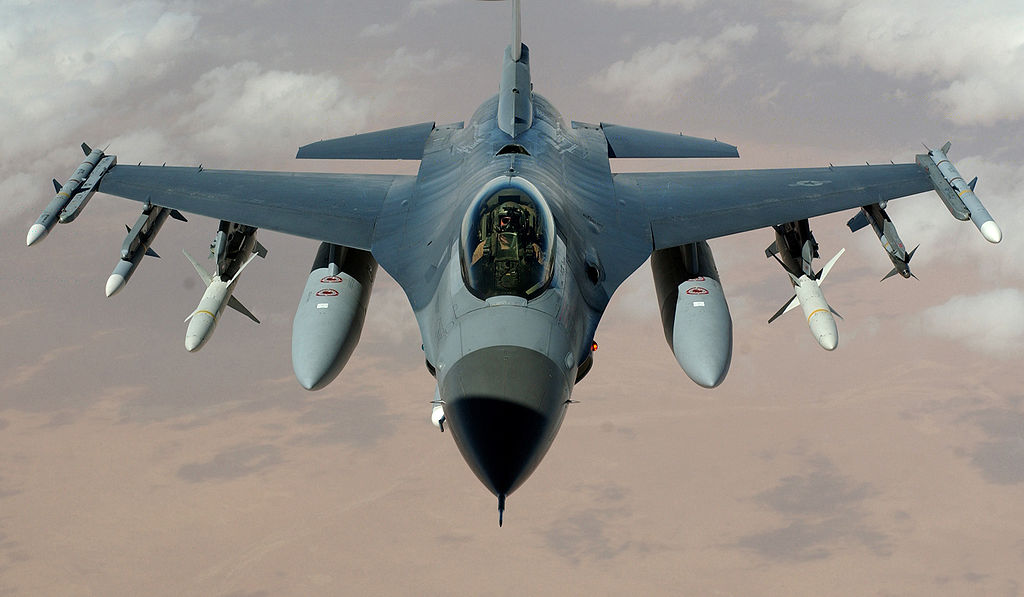 F-16-os vadászbombázó | Fotó: Wikipedia
