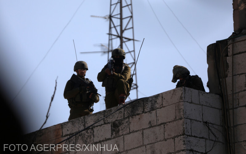 Izraeli katonák a gázai övezetben | Fotó: Agerpres/Xinhua