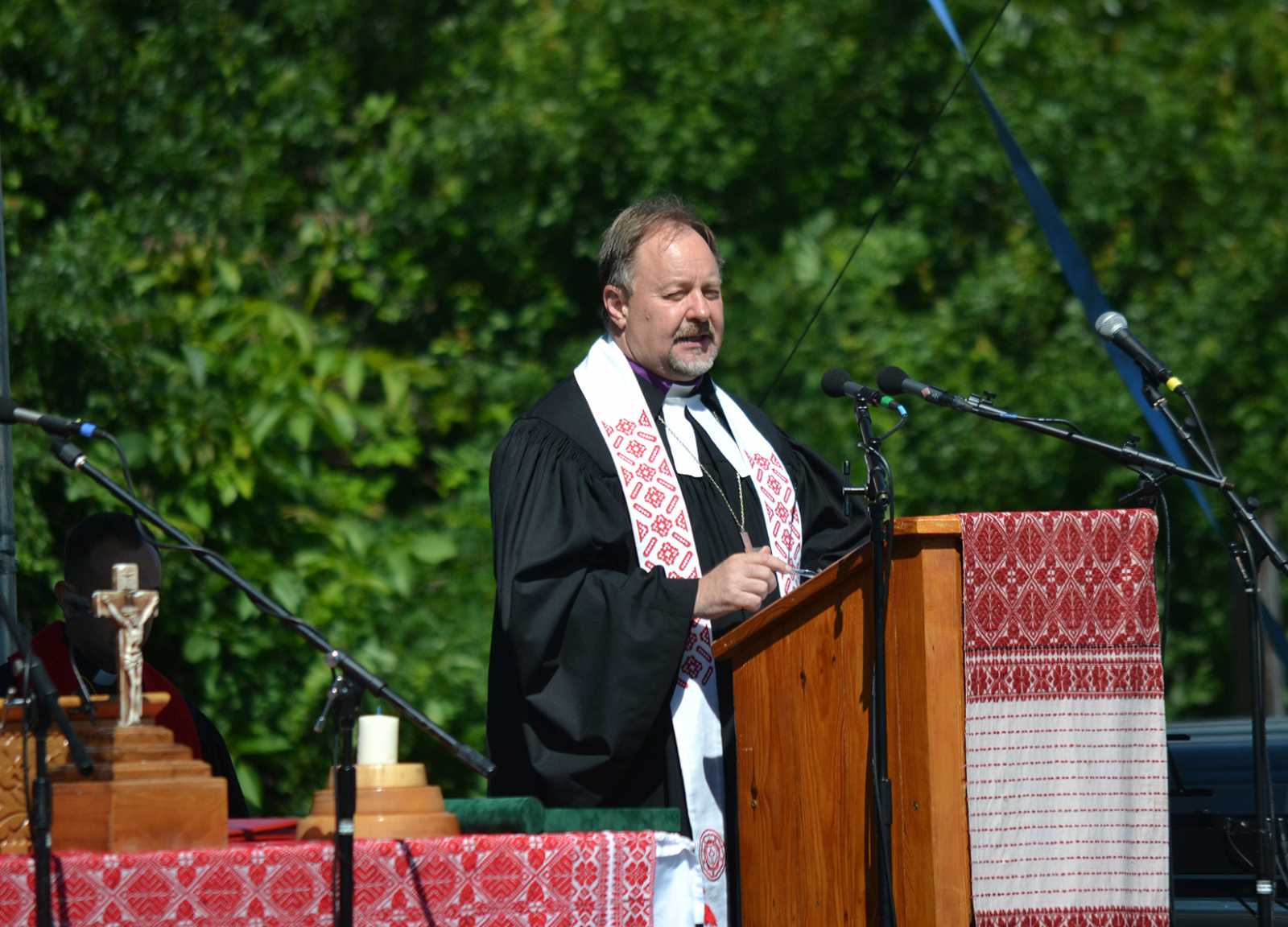 Adorjáni Dezső Zoltán püspök igehirdetése
