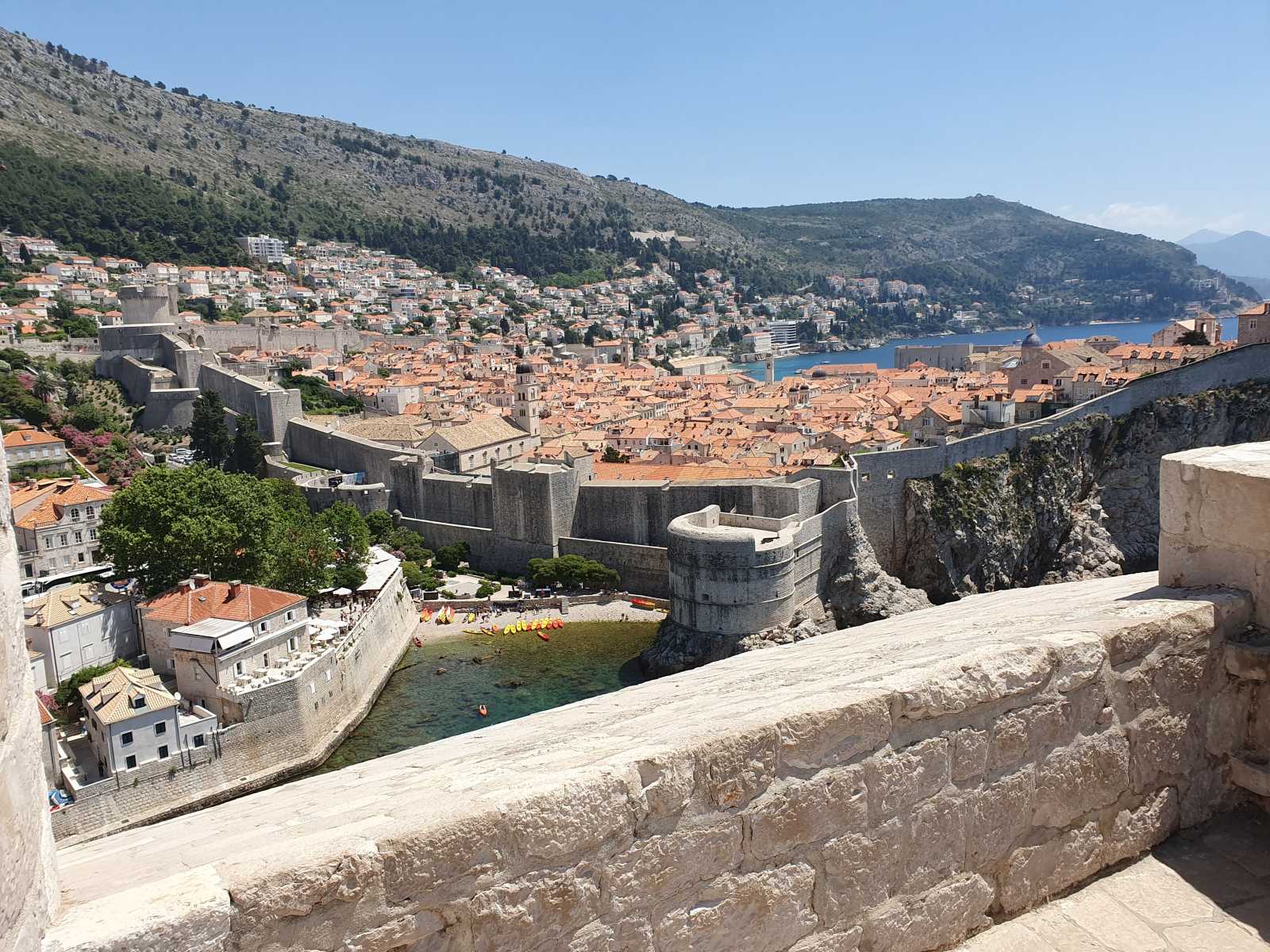 Dubrovnikban lépni is alig lehet a turistáktól | Fotó: Pengő Zoltán