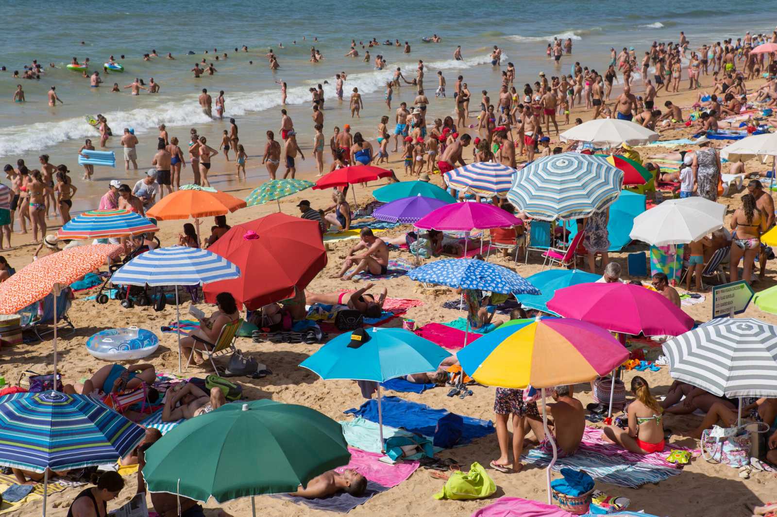 Hatszázezernél több romániai turistát várnak idén a bulgár tengerpartra