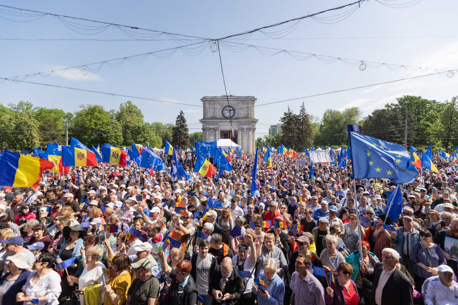 Kormánypárti demonstráció Chișinăuban. Forrás: Maia Sandu Facebook oldala