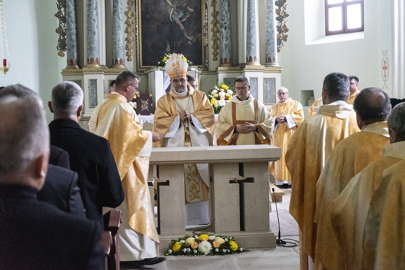 A szentmisét dr. Kovács Gergely érsek celebrálta | A szerző fotói 