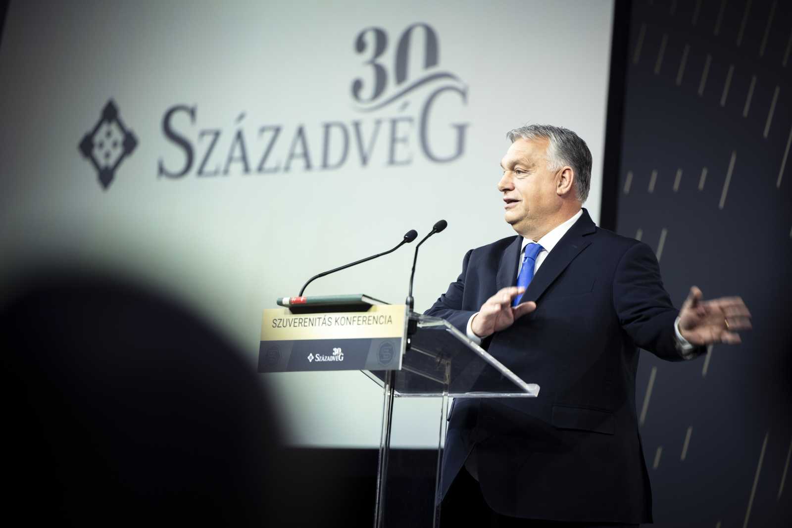Orbán Vikor szerint a nyugati közgondolkodás „nem képes kilépni a liberális keretekből" Fotó: MTI