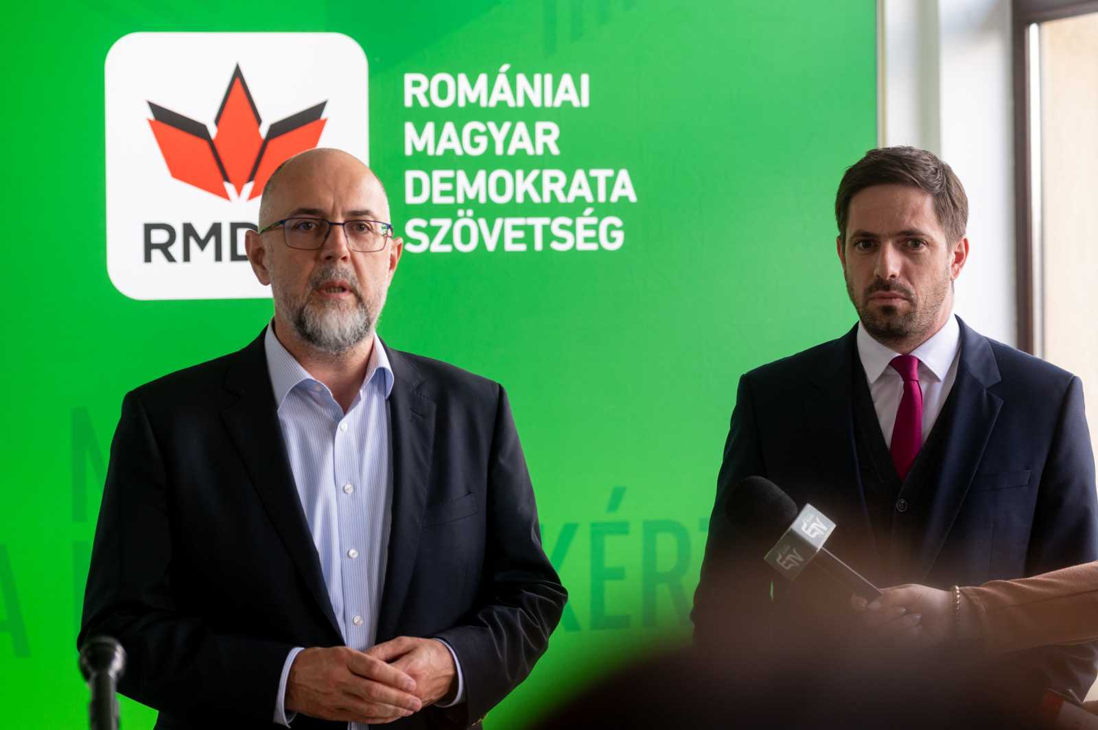 Kelemen Hunor és Magyar Levente Kolozsváron az RMDSZ központi székházában | Fotó: MTI / Kiss Gábor