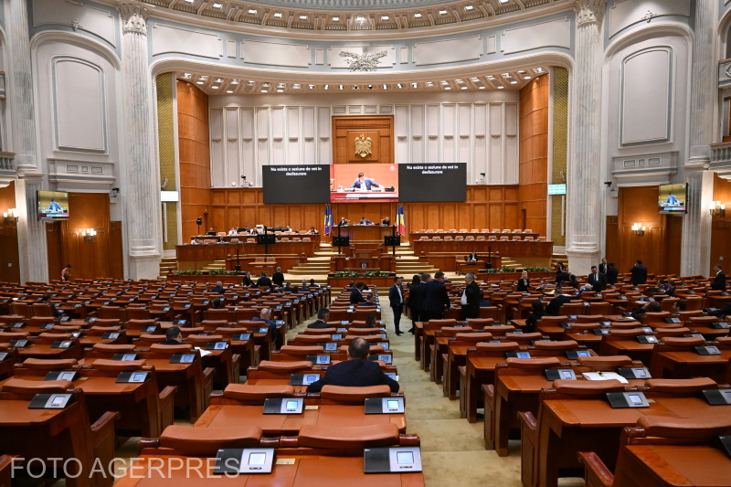 Az új parlamentben az RMDSZ-frakciók összesen 32 tagot számlálnak. | Fotó: Agerpres