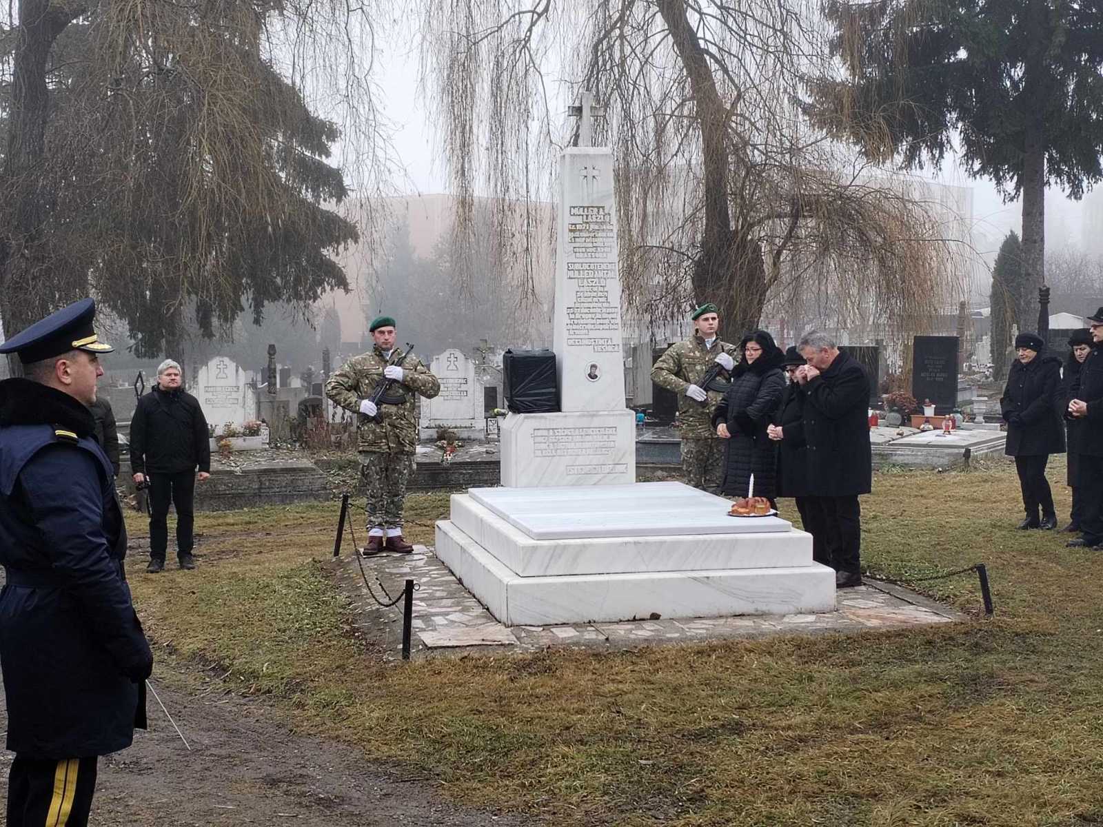 A Szentlélek utcai síremléknél minden évben tartanak megemlékezést | A szerző felvételei