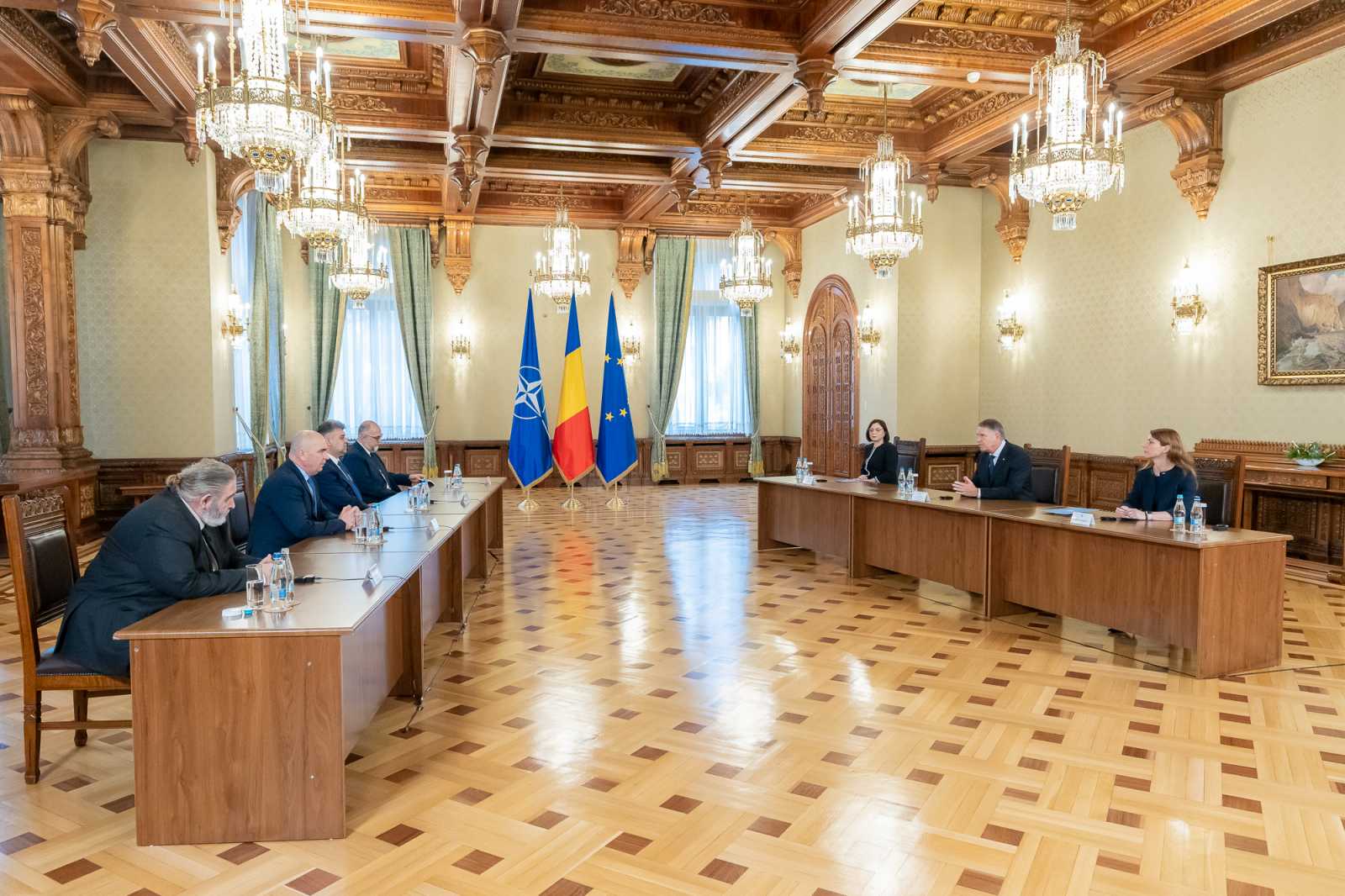 Kelemen Hunor, az RMDSZ országos elnöke részt vett a konzultáción |  Fotó: presidency.ro