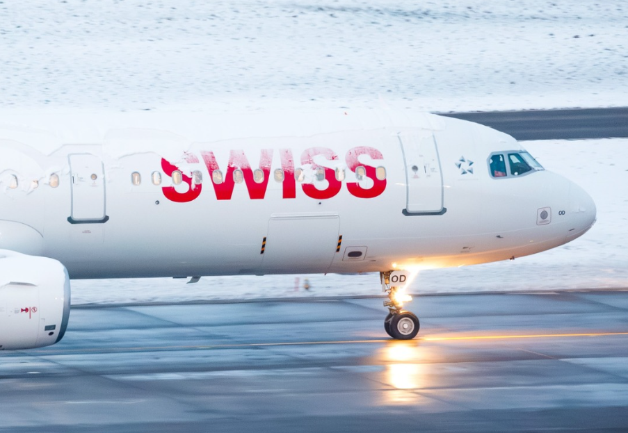 Evakuálták az utasokat | Fotó: Swiss International Air Lines/Facebook