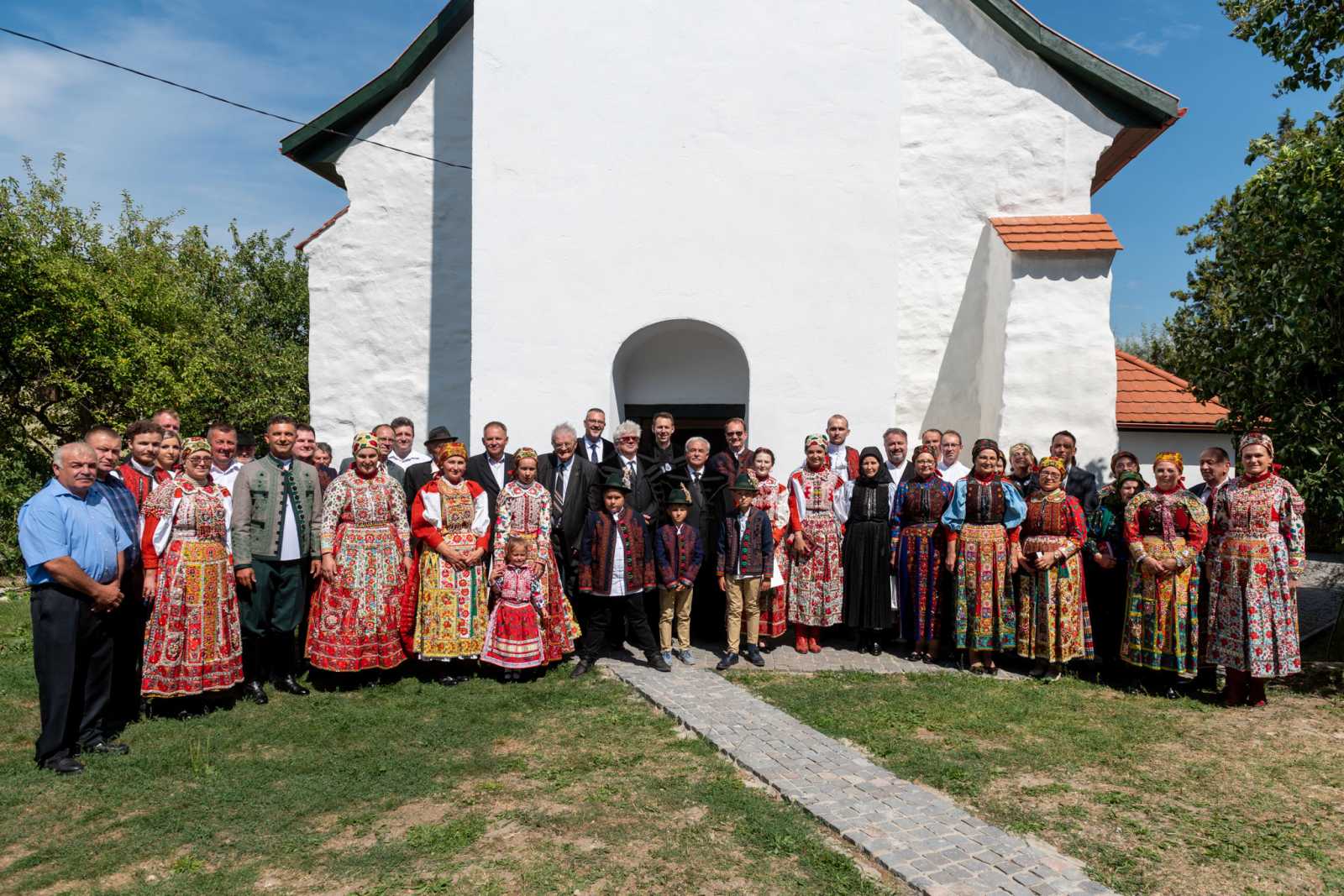 Hálaadó istentisztelet a kalotaszegi Bogártelkén az 500 éves, felújított református templom átadása alkalmából | Fotó: Kiss Gábor