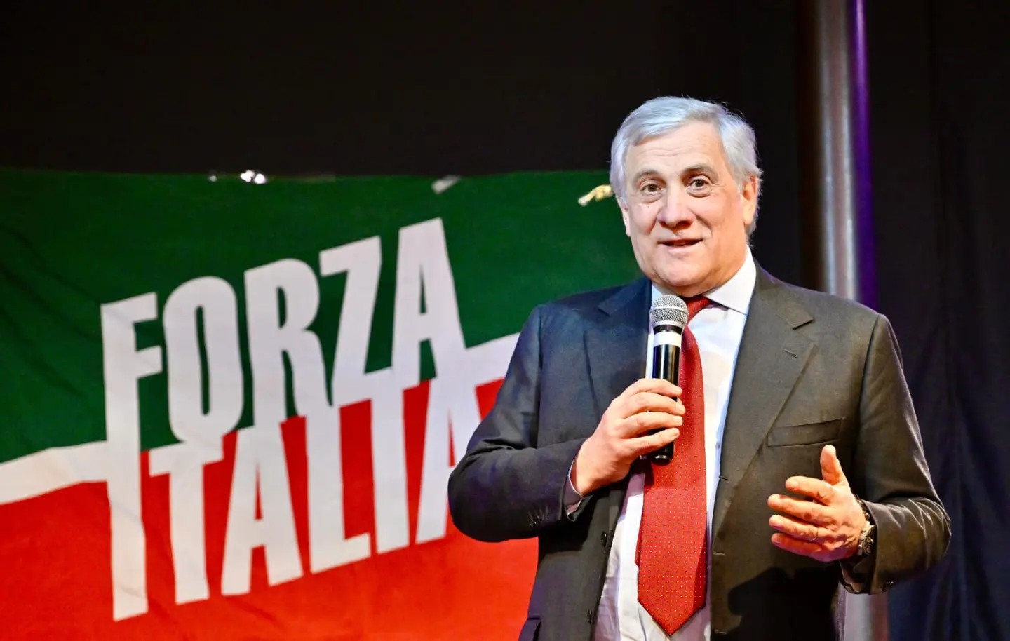 Antonio Tajani olasz külügyminiszter magyar kollégájával is egyeztetett Fotó: Antonio Tajani Facebook oldala
