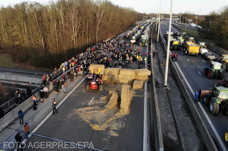 Belgiumban is tüntetnek a gazdák | Fotó: Agerpres/EPA 