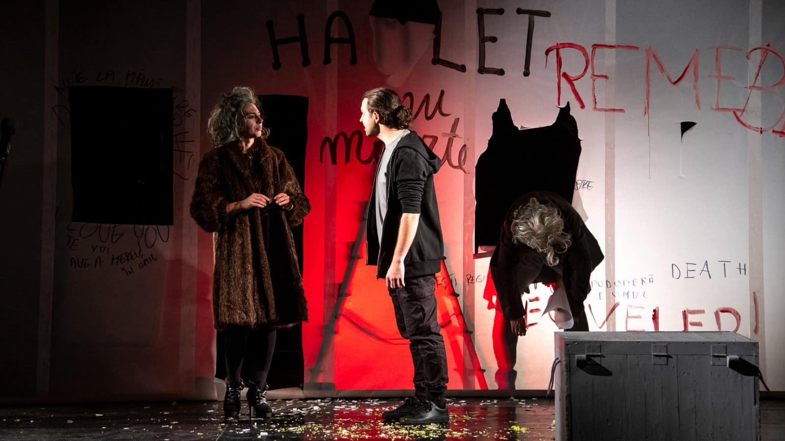 Hamlet/ Fotó: Aradi Kamaraszínház Facebook-oldala